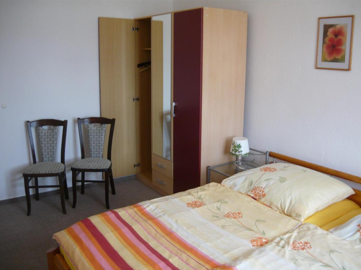 Uns Luett Wohnung Nossentiner Huette 外观 照片